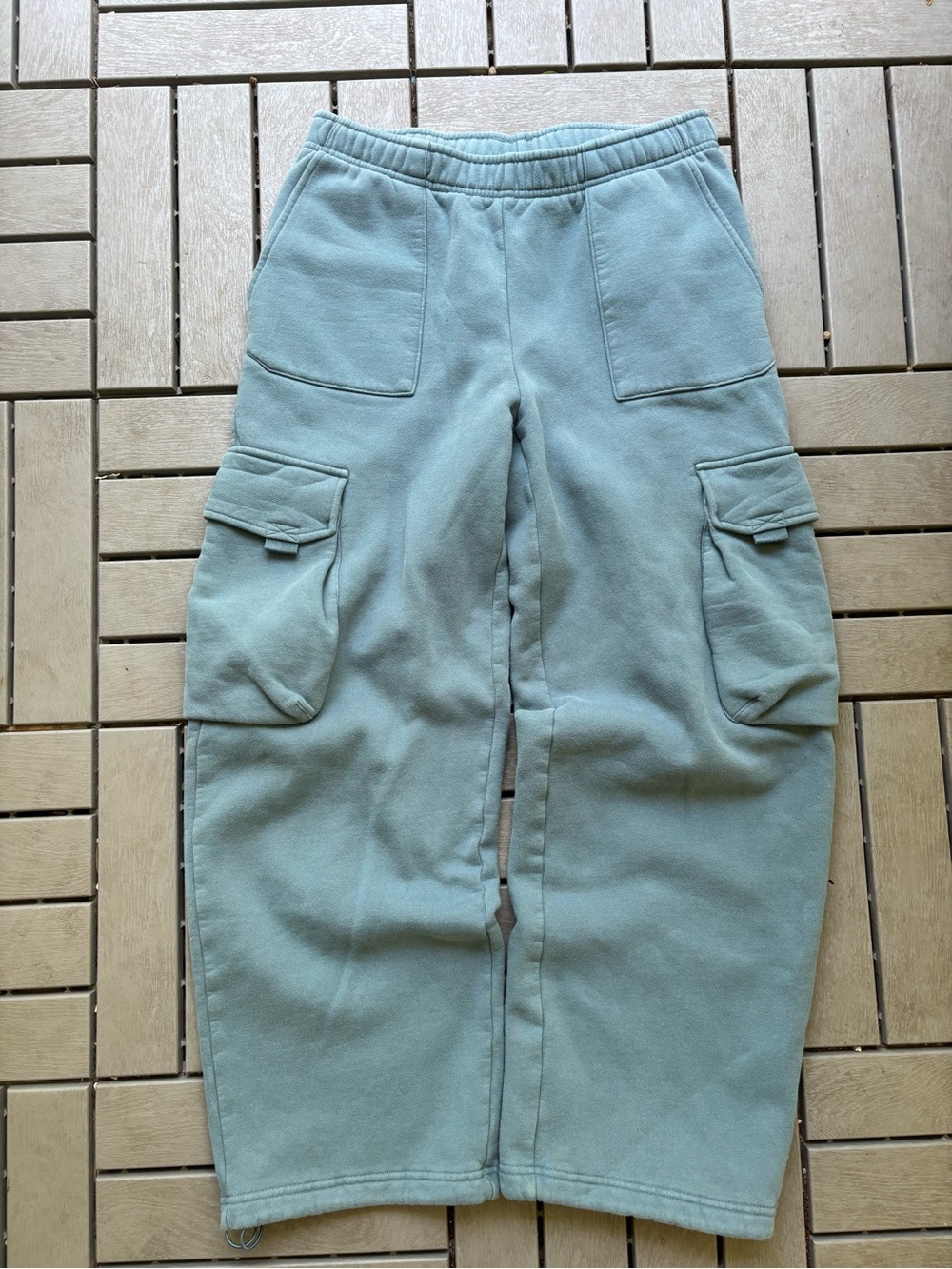 Aritzia Sweatfleece Mega Fit Cozy Fleece Joggers in Light Sage/ Blue